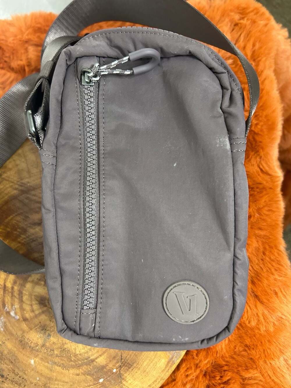 Vuori All Around Crossbody Bag